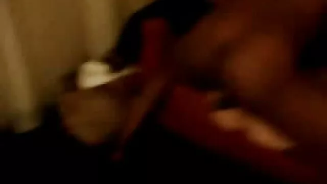 تقوم أفلام سكس اخوات مترجم فتاتا راندي ، ميليسا ورايلي ، بتشحيم جواربهما بالزيت ولعقهما جيدًا