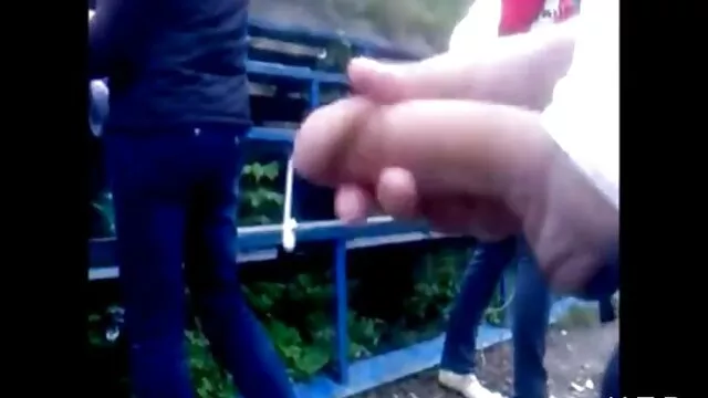 سارة بانكس لديها مؤخرة مثالية سكس جديد اخوات مترجم
