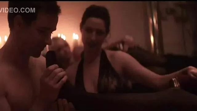 الأبرياء داكوتا الأزرق يحصل بوسها الوردي مارس الجنس من الصعب سكس اخوات مترجم عربي