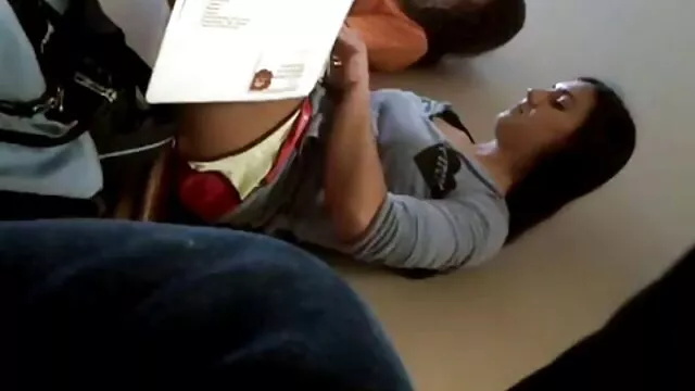 تلميذة إيلا نوكس مارس الجنس الغبي من قبل الديك الثابت سميكة مواقع سكس اخوات مترجم
