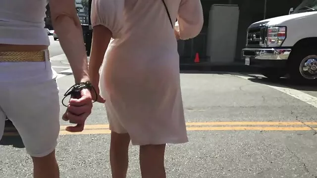 فتيات الأبنوس سكس مترجم اخوات المثيرات يلعقن أكياس بعضهن البعض في منتصف الليل