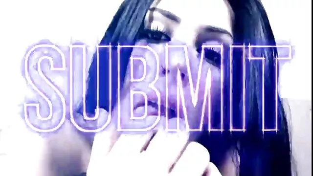 عقبة السيارة اللطيفة تمتص سكس جديد اخوات مترجم السائق