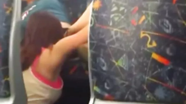 امرأة سمراء الساخنة يحب بوسها قلص سكس اخوان مترجم