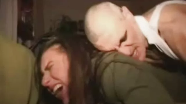 بانغبروس: الفاسقة المجاور سكس اخوات محارم مترجم