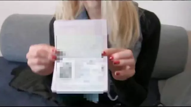 اللعب والزيوت الأساسية مواقع سكس اخوات مترجم تجعل الشقراء أزيزًا