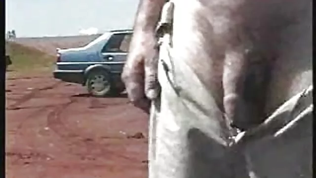قصفت في سن المراهقة مستجد الذي يشبه سكس اخوات مترجم أنجلينا جولي!