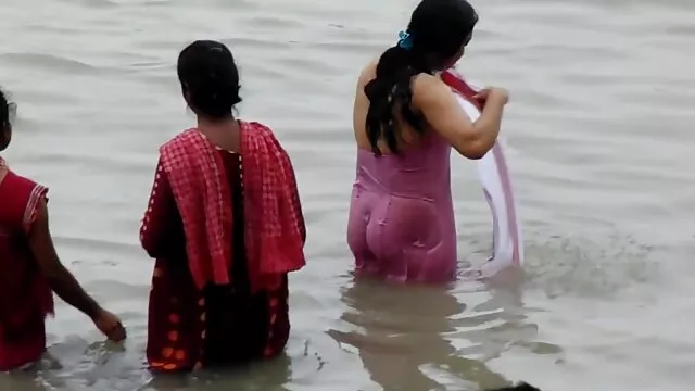 المراهق كيسي كوين سكس اخوات مترجم يحصل على جرعة لائقة من ديك