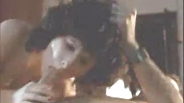 بوف الجنس الفيديو سكس اخوان مترجم مع زوجة شقراء في الحمام