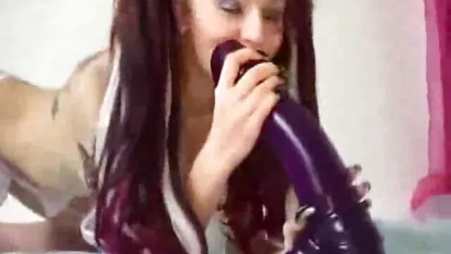 يأخذ سيكس اخوات مترجم الطفلان ديكًا فرنسيًا ضخمًا على طول الطريق