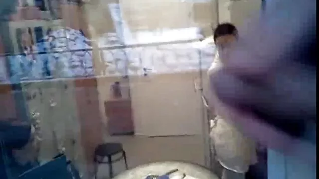 أرييلا فيريرا تتمتع بمص عيد الميلاد سكس اخوة مترجم